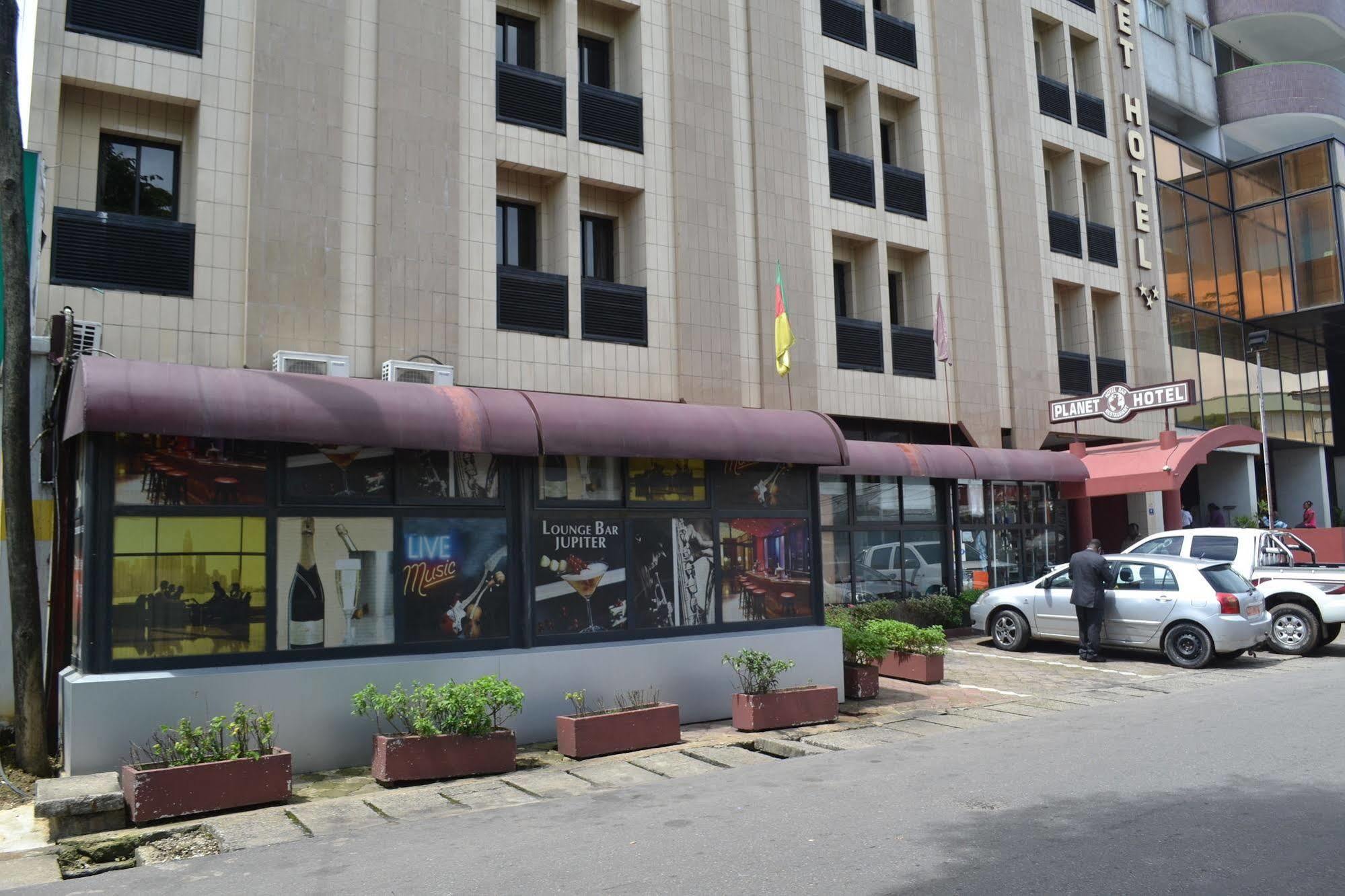 Planet Hotel Douala Exterior foto